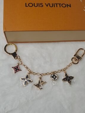 LV Gold-Tone Monogram Charm Chain with Pink & Black Accents Fashion Accesorie